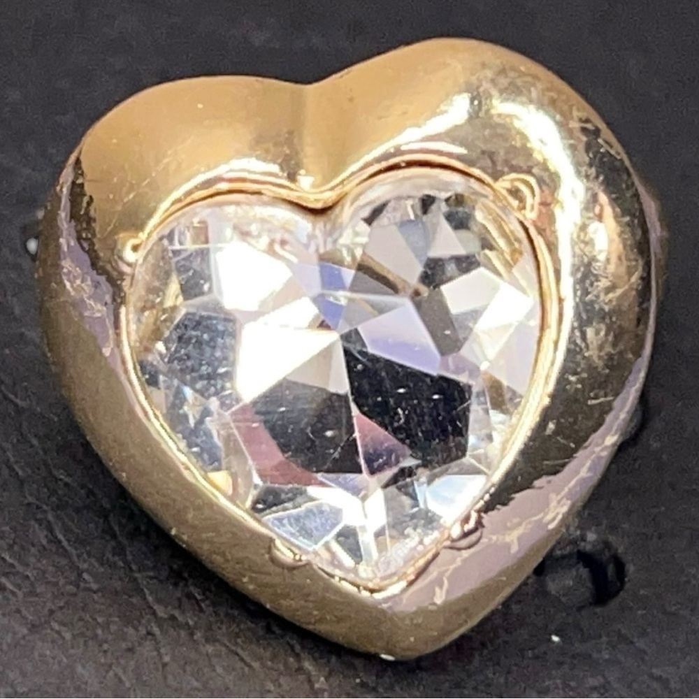 New Madden NYC Gold Heart Stretch Ring Gem Center Gift